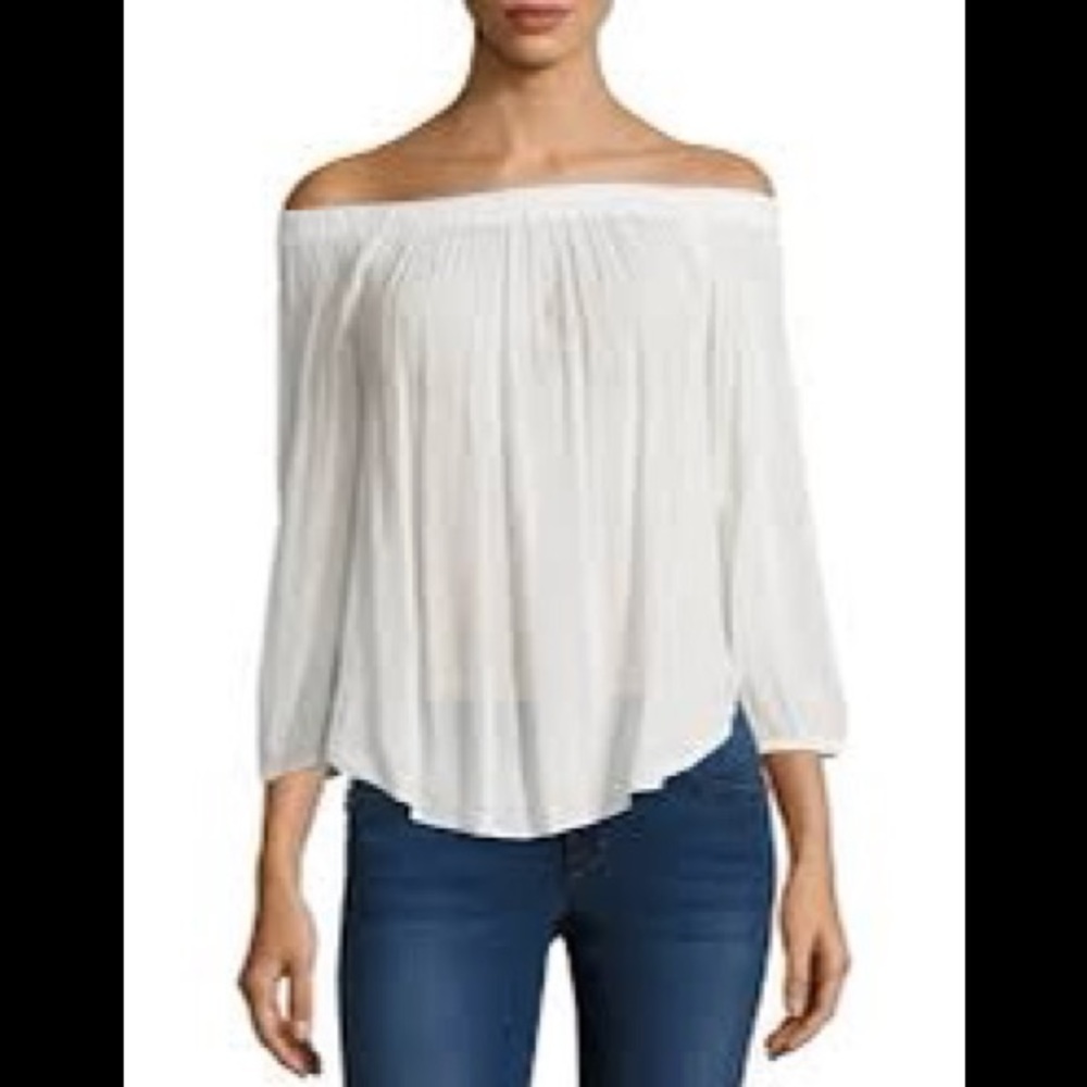 SPLENDID Off Shoulder Top in White